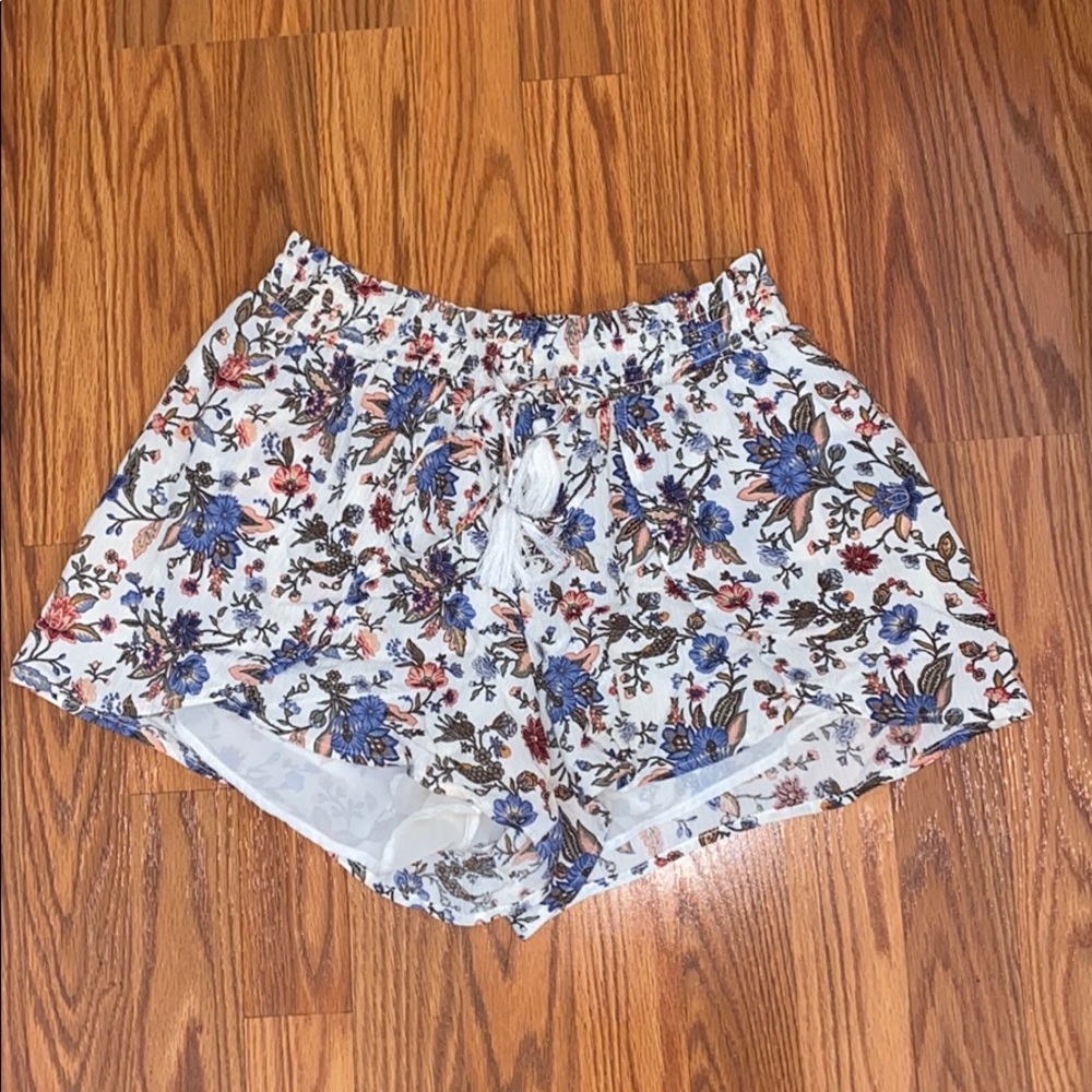 flowy floral shorts